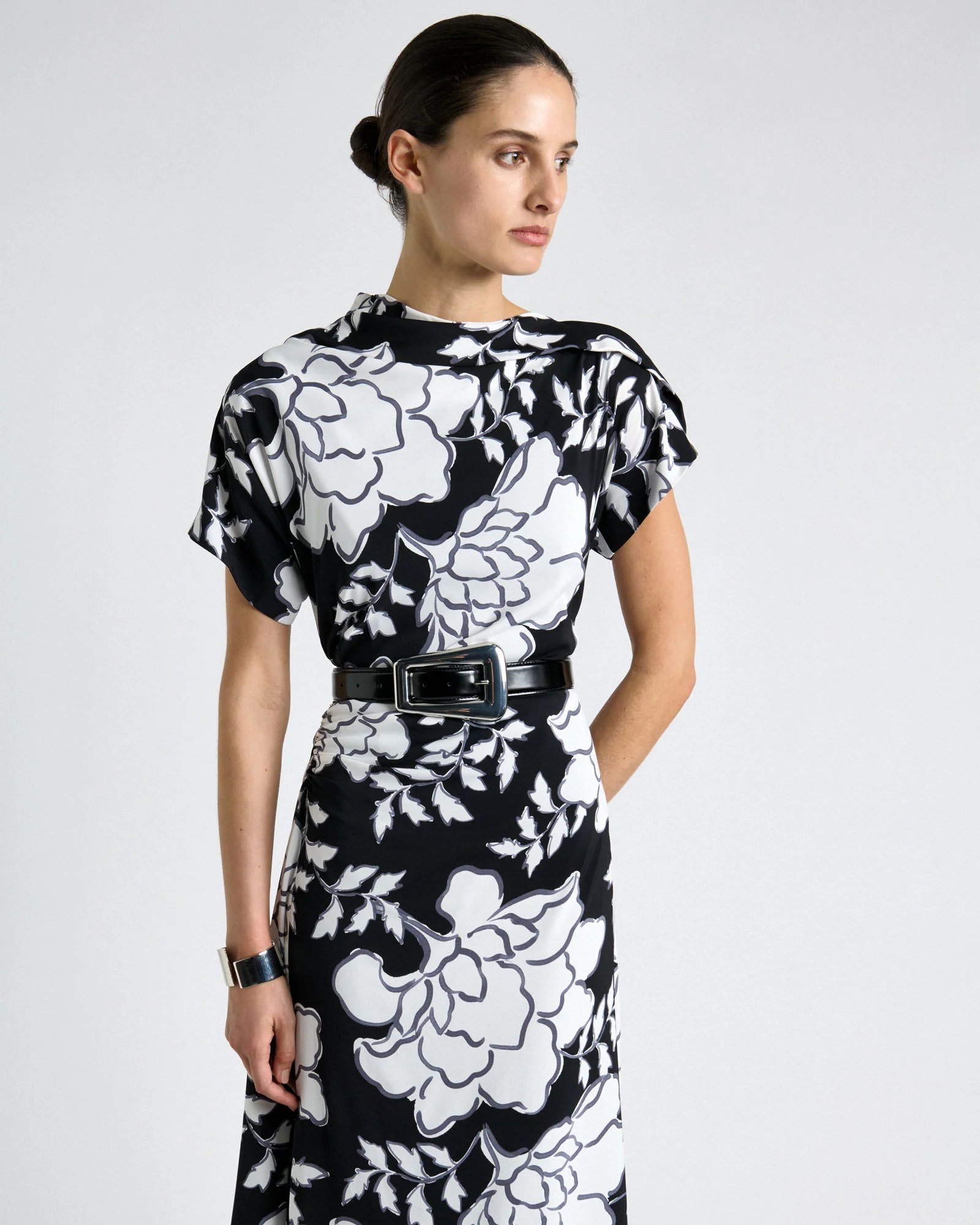 Graphic Floral Fold Neck Midi Dress - Image 3