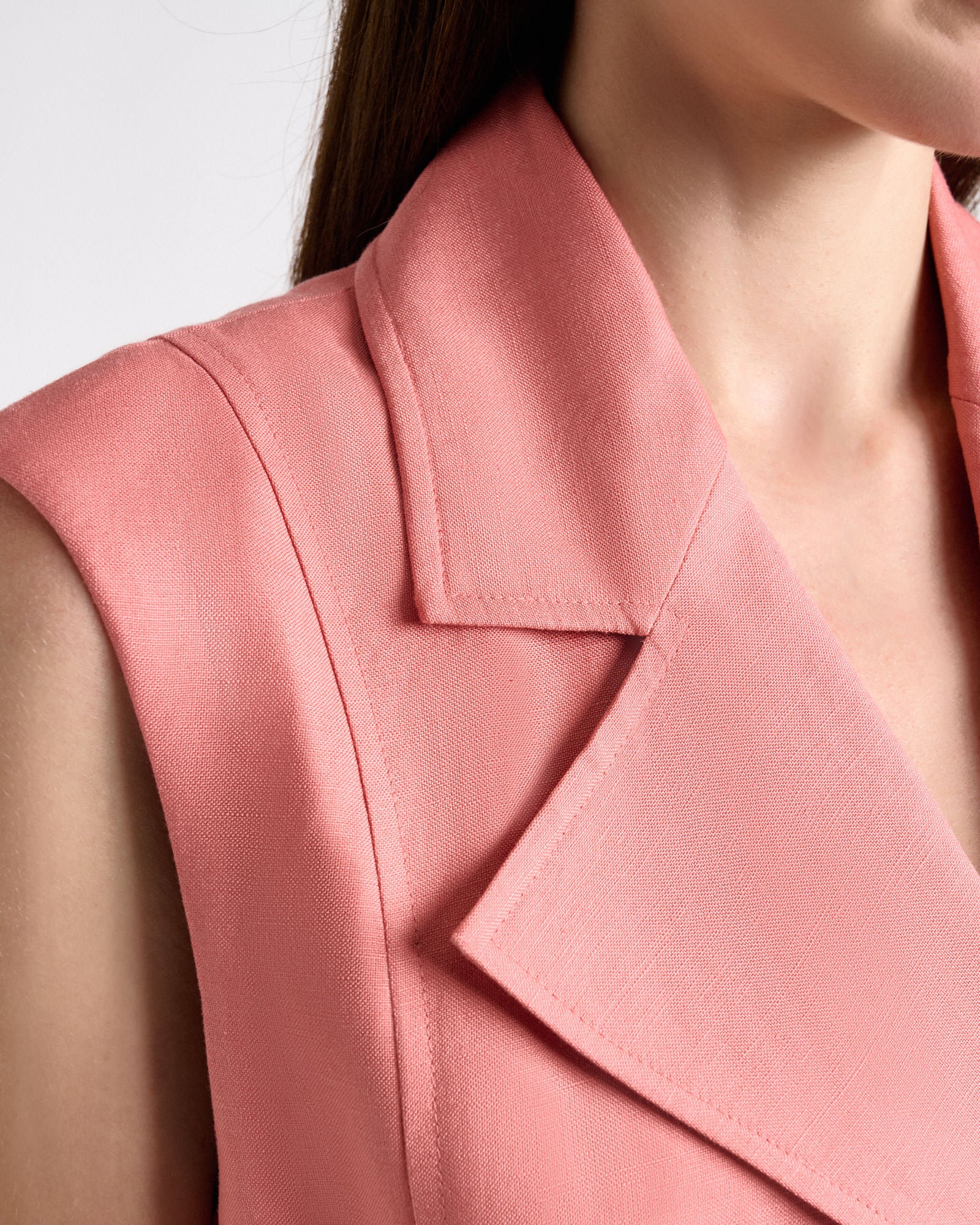 Linen Viscose Blend Belted Waistcoat - Image 4
