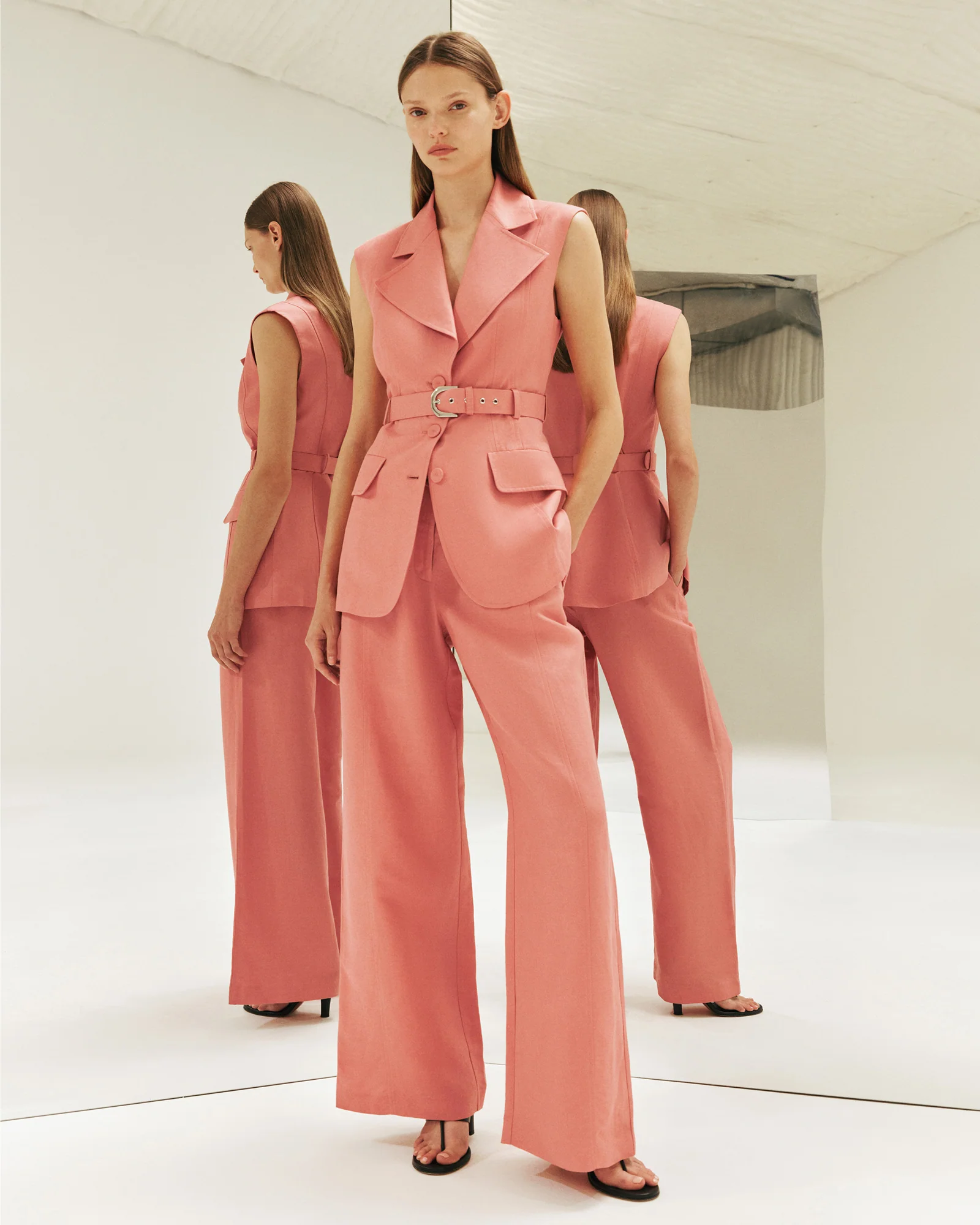 Linen Viscose Blend Belted Waistcoat - Image 7