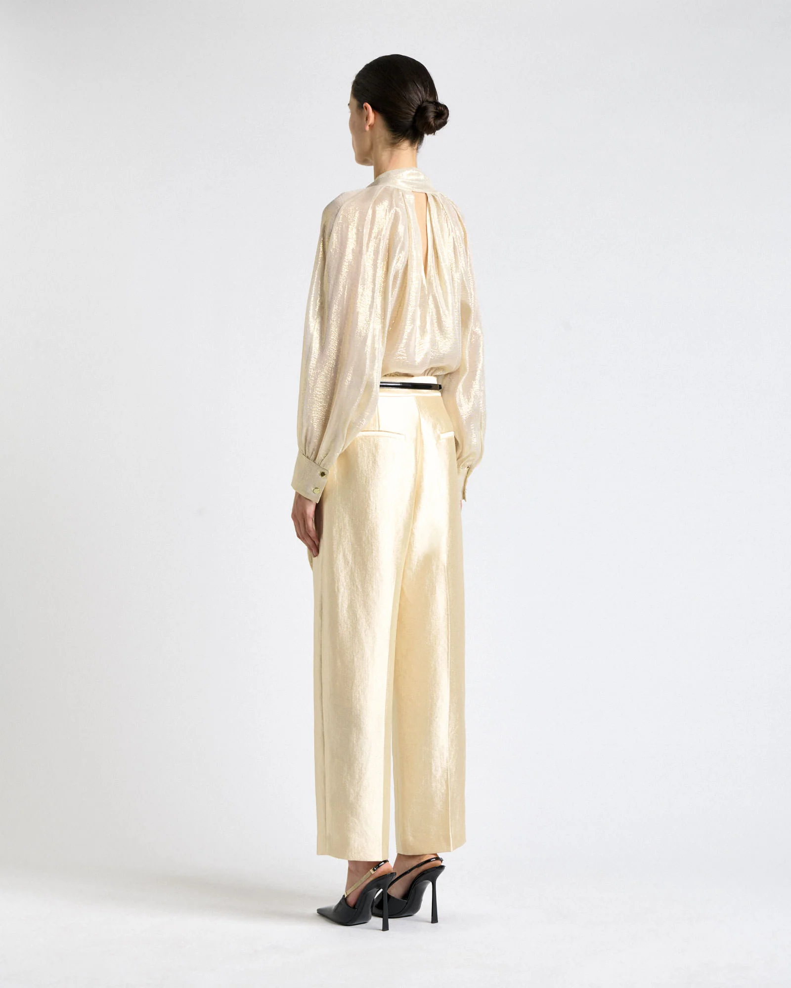 Metallic Crepe Cropped Pant - Image 4