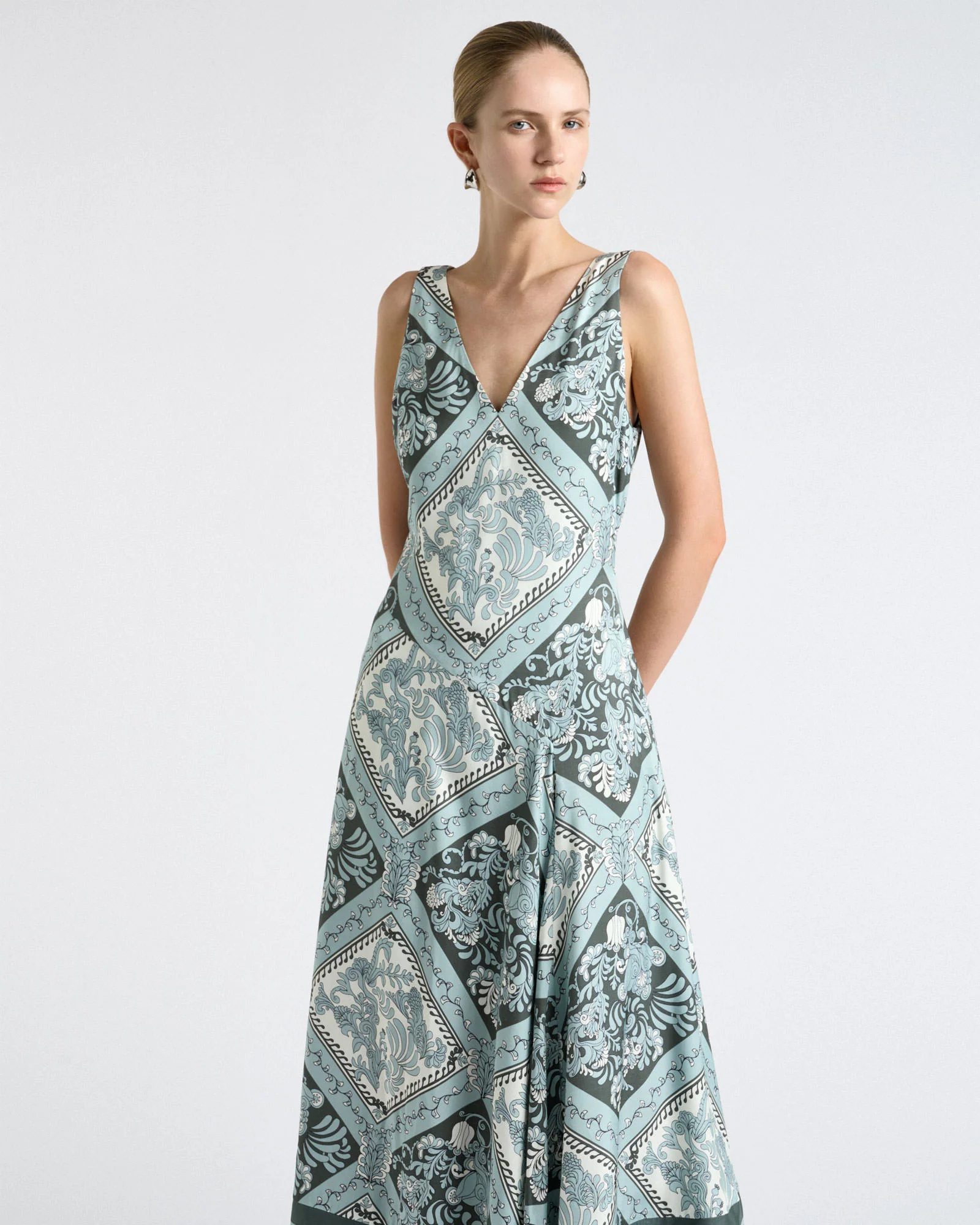 Ornate Tile V-neck Midi Dress - Image 2